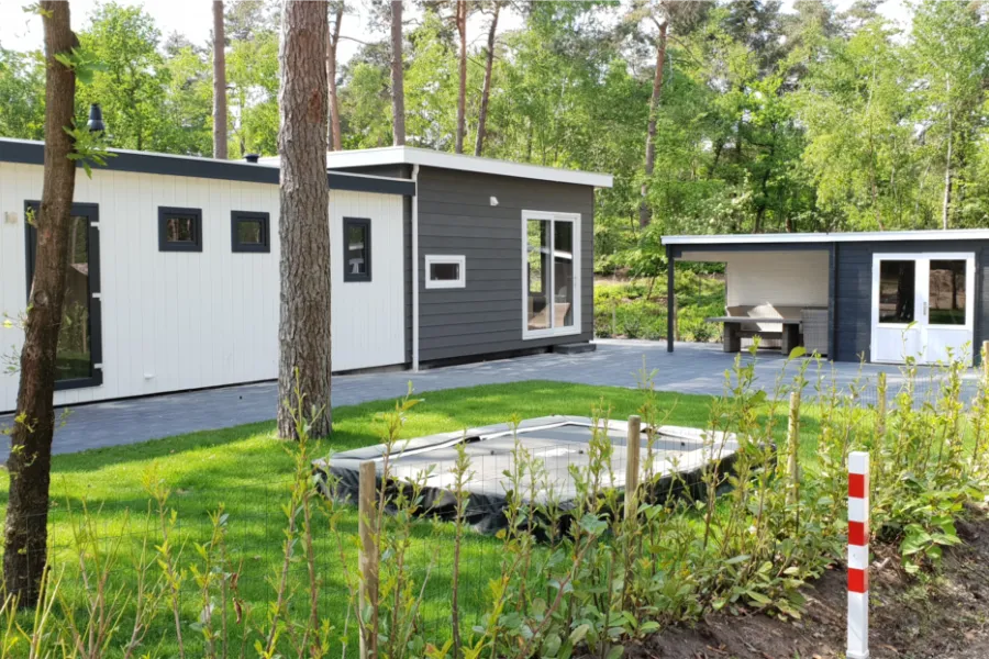 BosBungalow 16 op recreatiepark 't Lierderholt in Beekbergen